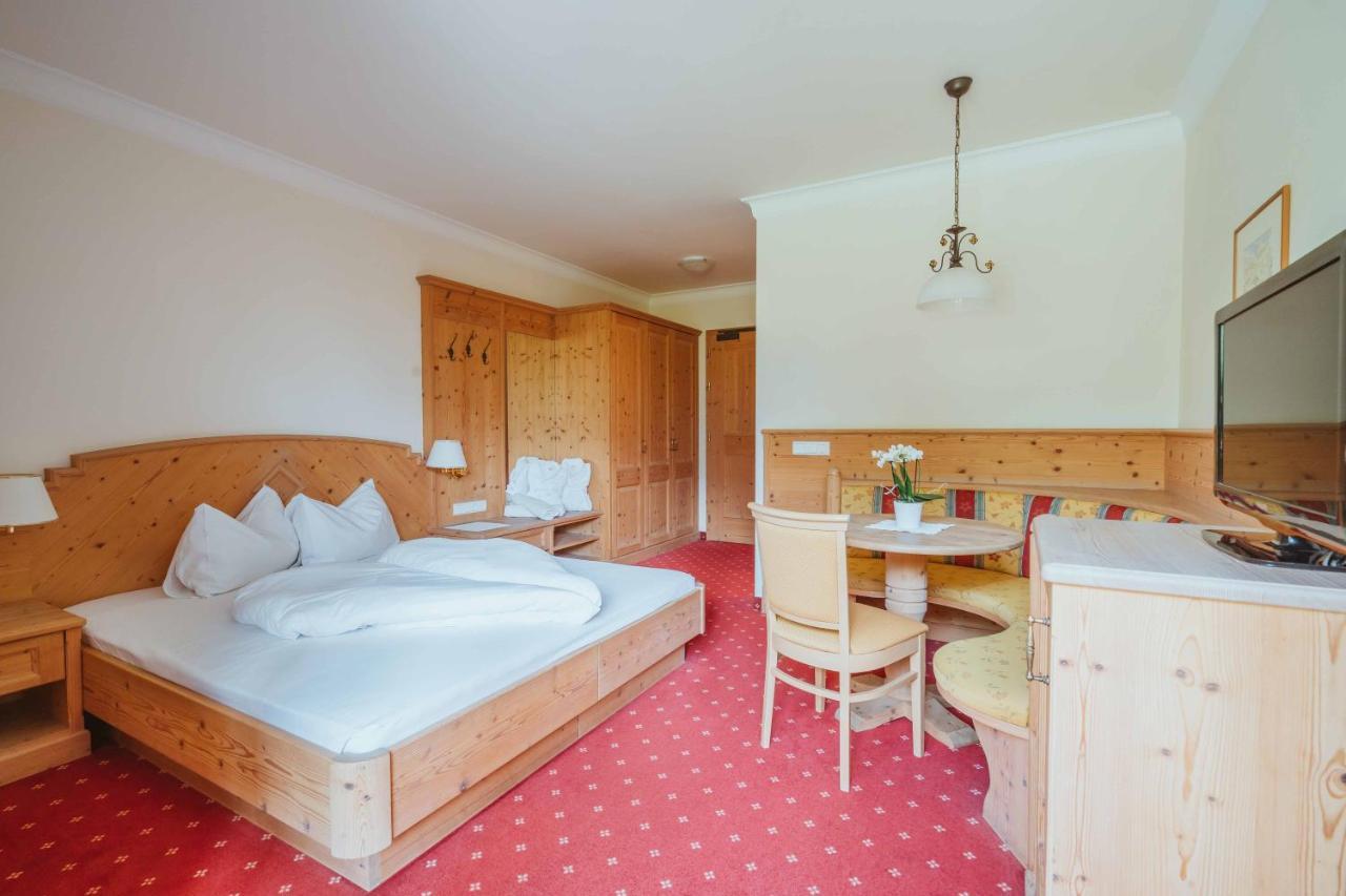 Double Room Mountain View